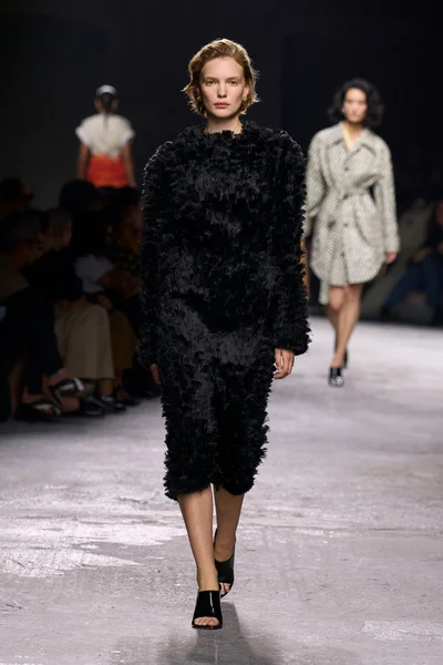 Look 47